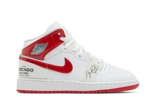 DR6496-116 Nike Air Jordan 1