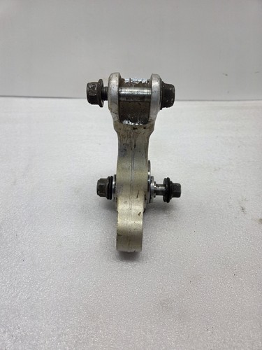 1986 gsxr 1100 - rear, cushion