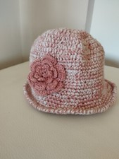 cappello ragazza, fatto a mano, cloche uncinetto, regali, ragazze, idee regalo 