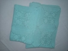 LOTTO 2 CENTRINI UNCINETTO FATTI A MANO COLORE VERDE ACQUA