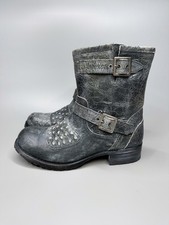 Rare sendra boots - rare, size
