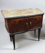 Comodino vintage con piano in cristallo anni 50