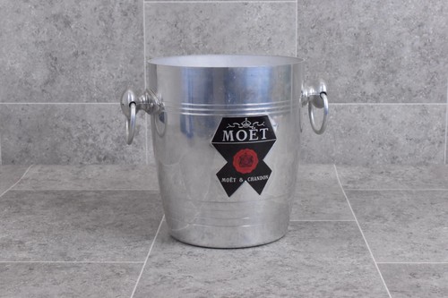 Moet chandon champagne - moet,