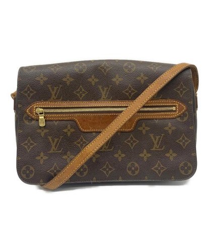 Louis vuitton - louis,