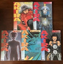 Akira di Katsuhiro Otomo /
