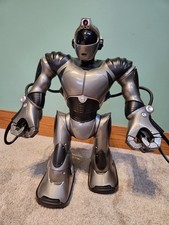 WowWee Robosapien V2 Robot