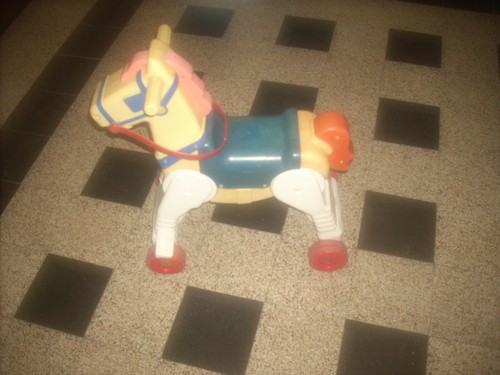 Cavallino con ruote bimbo - ruote,