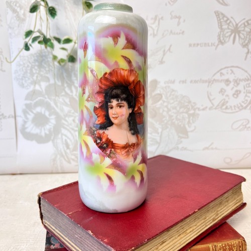 Antico vaso vittoriano - , posa