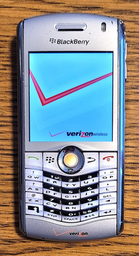 Blackberry pearl 8130 - blackberry,
