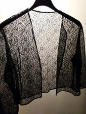 Coprispalle nero  elegante a bolero, vero pizzo di seta, taglia 40/42 manica 3/4