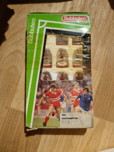 Squadra subbuteo 63000 751 - squadra,