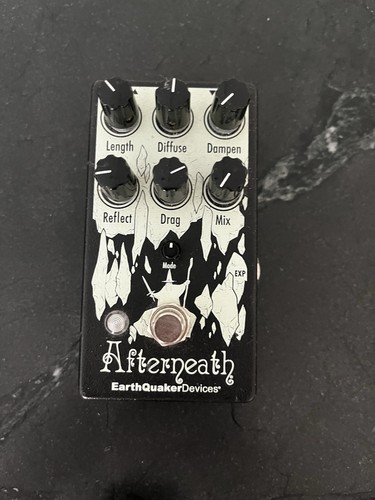 Earthquaker devices afterneath - earthquaker,