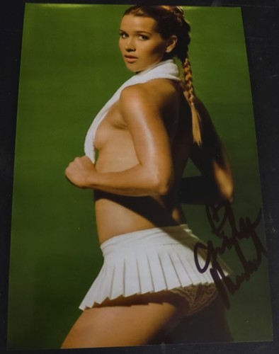 Ashley harkleroad sexy - ashley,