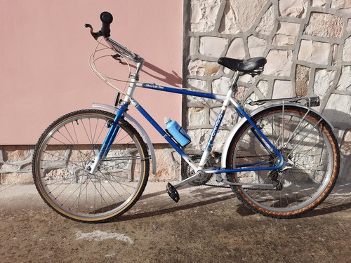 Mountain bike mtb - bike, razzo