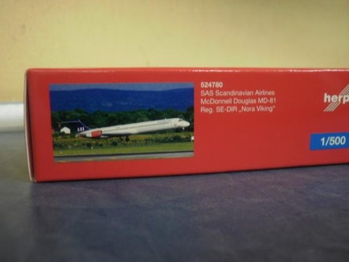 Herpa wings 500 81 - herpa,