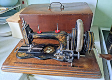 ANTIQUE 19THC FIDDLE SHAPED SEWING MACHINE- AMERICAN SEWING MACHINE CO -