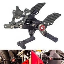 Per Ducati Streetfighter V4 S