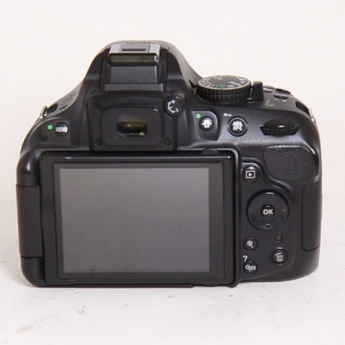 Nikon d5200 corpo nero - nikon,