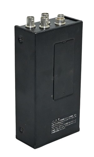 Alimentatore per fotocamera