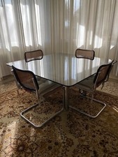 tavolo design con sedie Gavina