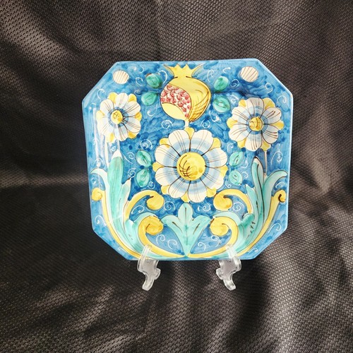 Piatto maiolica ottagonale