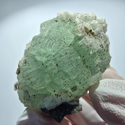 Sfera prehnite quarzo su - prehnite,,