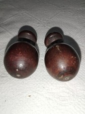coppia di sfere di legno