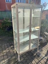 Vetrinetta medica vintage Armadietto studio medico design anni 50 60