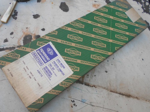 Ford escort set - -,