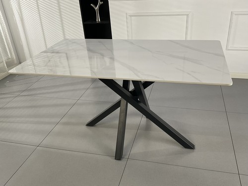 Tavolo ceramica gamba di - gamba,