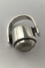 Anello moderno in argento