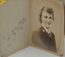 WW2 foto onda marina donne