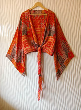 Crepe Peach Wrap Top Cravatta