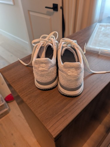 Sample neighborhood x adidas - -,