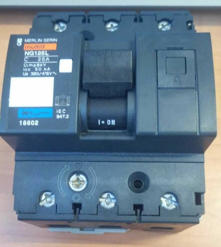 Interruttore magnetotermico - interruttore,