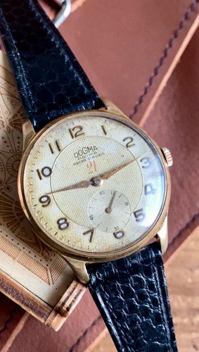 Dogma large gold vintage 1950s - gold,