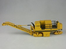 NZG 1/50 299 Cat PR-450