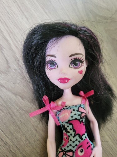 Bambola monster high - monster,