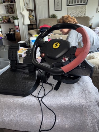 Thrustmaster ferrari 458 - thrustmaster,