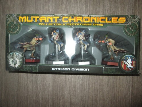 Mutant chronicles striker - mutant,
