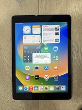 Apple - iPad (5a generazione)