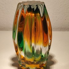 Vaso a coste in vetro di