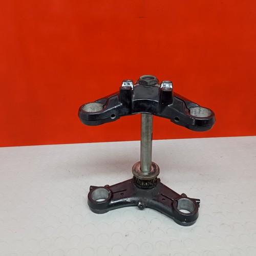 Piastre sterzo moto guzzi - piastre,