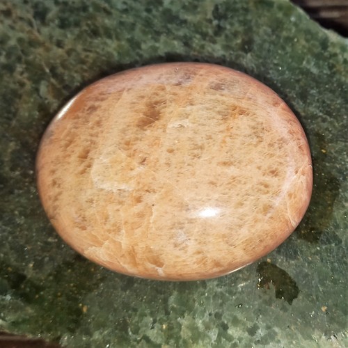 Pietra luna arancione - pietra,