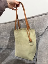 Yoshinoya ginza borsa - ginza,