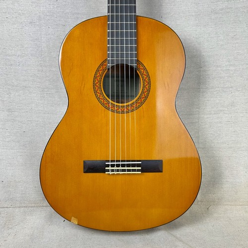 Chitarra classica naturale