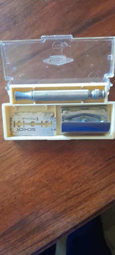 Rasoio vintage completo con - vintage,