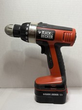 Trapano avvitatore a batteria Black & Decker 12V - non funzionante - senza caricatore - per ricambi 