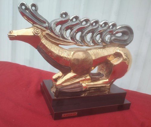 Antilope scultura ceramica - in,