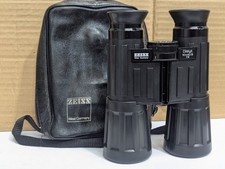 Vecchio binocolo corazzato in